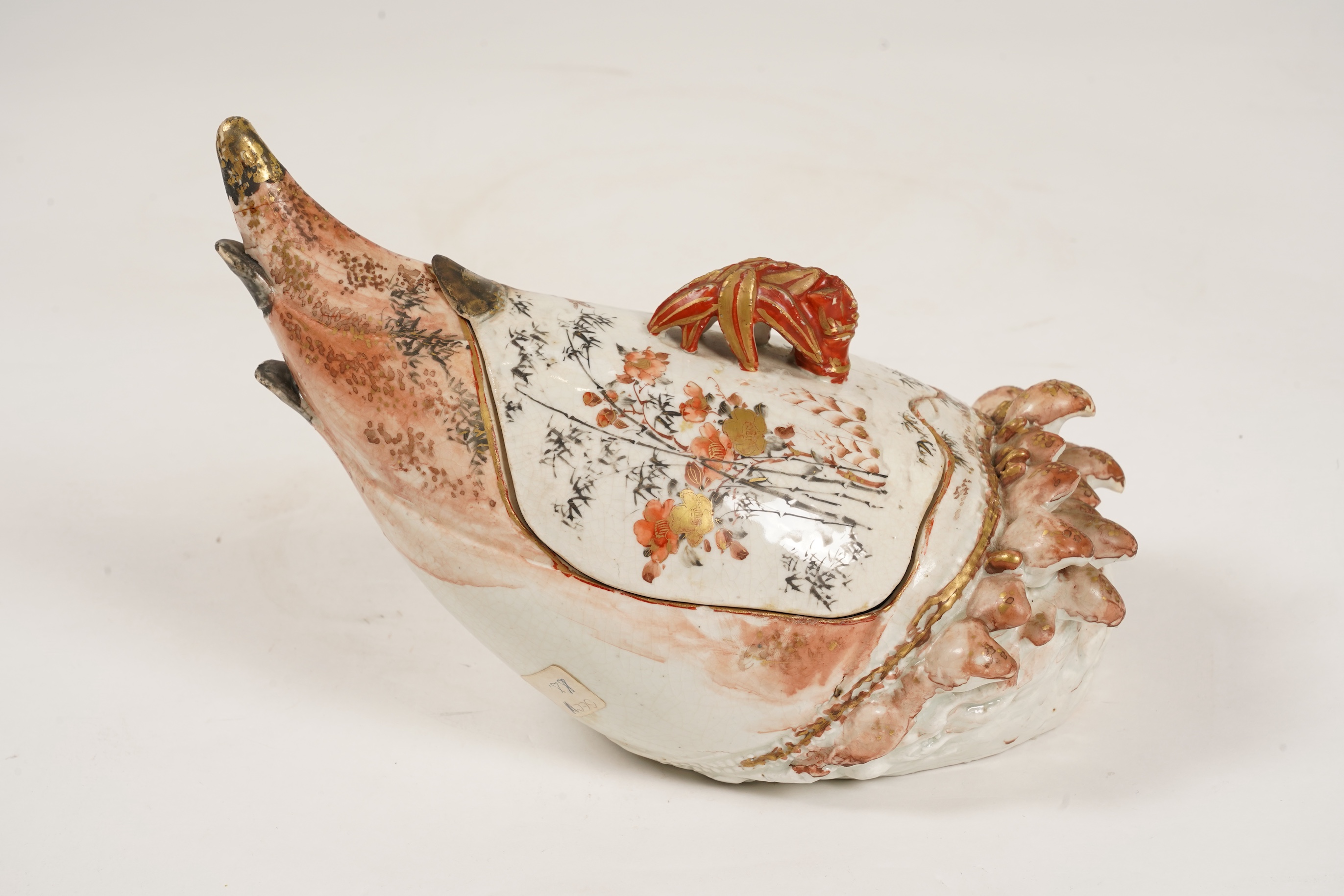 An unusual Japanese Kutani shell shaped vessel, 19th century